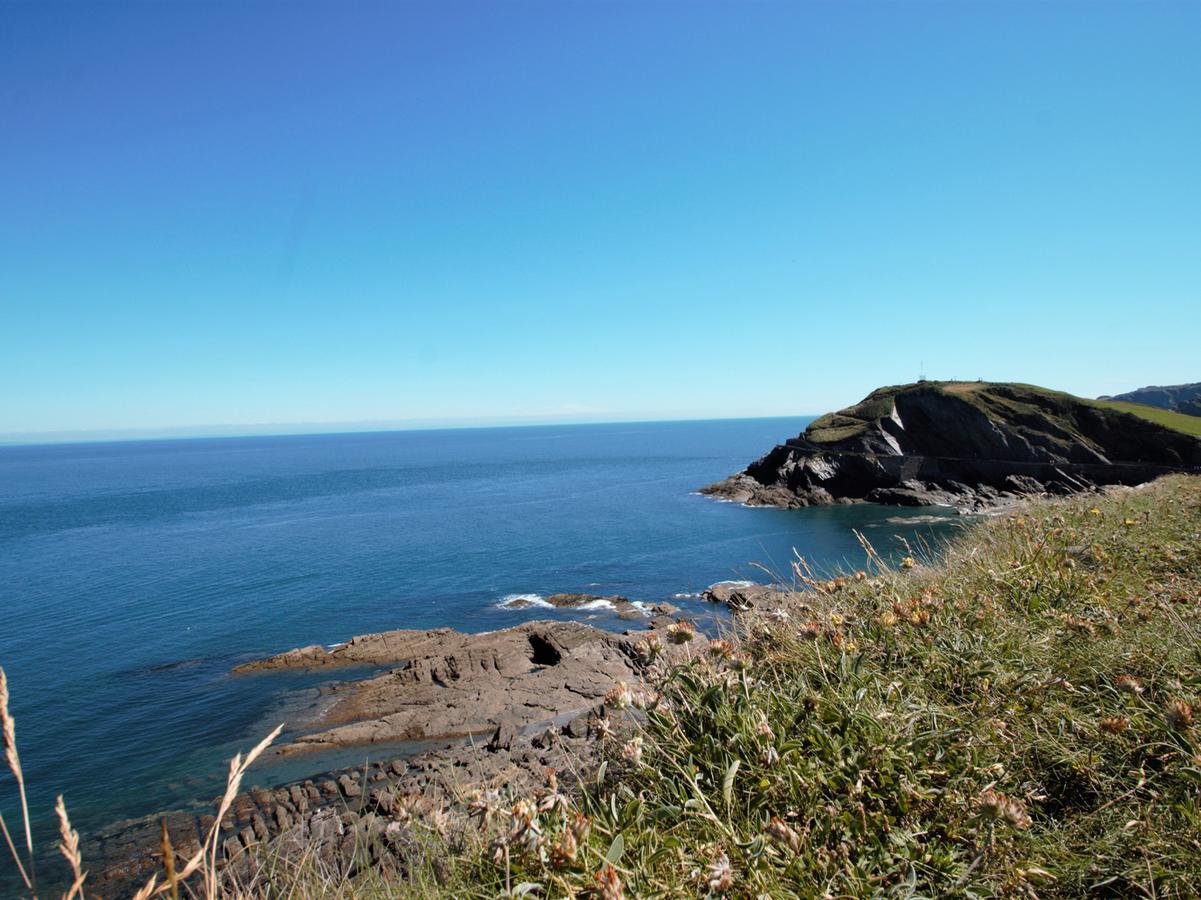 Ocean Breeze Ilfracombe Exterior foto